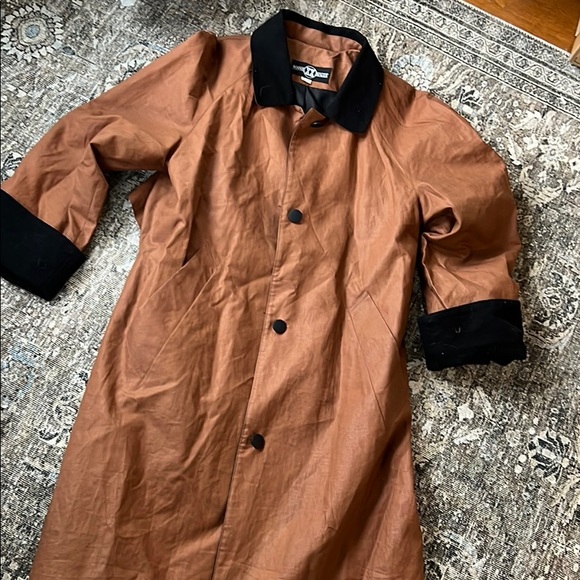 Winnie McGee Irish Linen Trench Coat - Picture 1 of 5